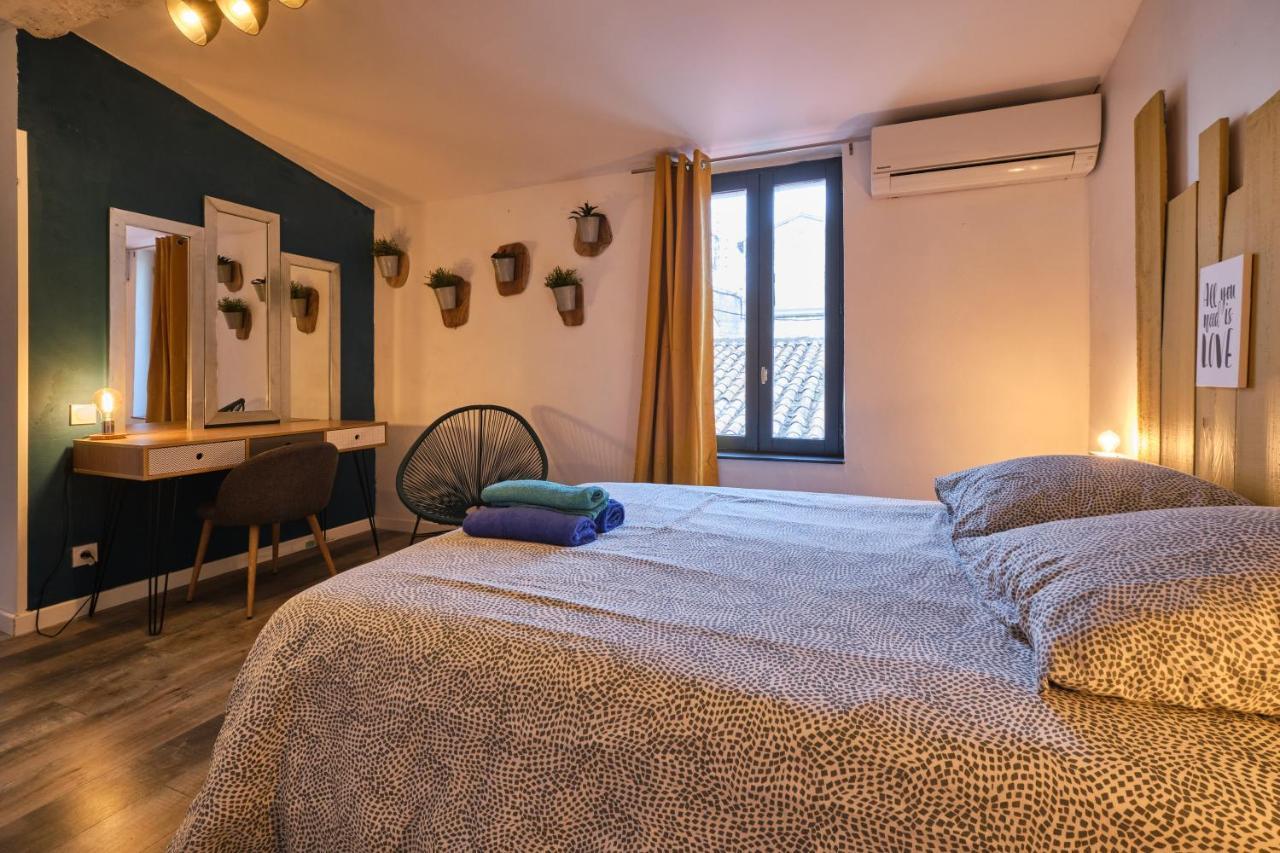 Melina - Jacuzzi - Maison Avec Cour Climatisee Proche Cite Medieval Carcassone Kültér fotó